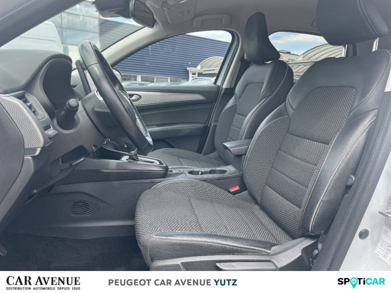 Occasion RENAULT Arkana 1.6 E-Tech 145ch Intens -21B 2021 Blanc Perle 22990 € à Yutz