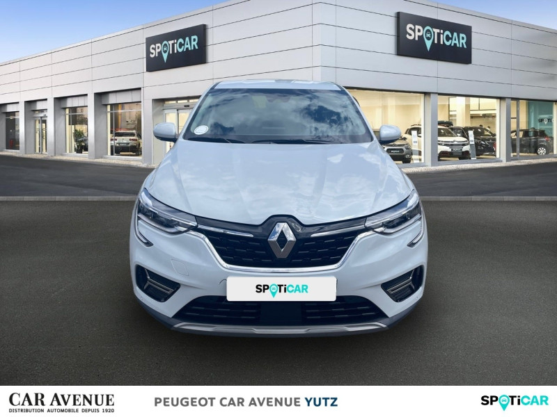 Occasion RENAULT Arkana 1.6 E-Tech 145ch Intens -21B 2021 Blanc Perle 22990 € à Yutz