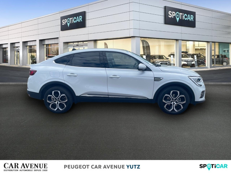 Occasion RENAULT Arkana 1.6 E-Tech 145ch Intens -21B 2021 Blanc Perle 22990 € à Yutz