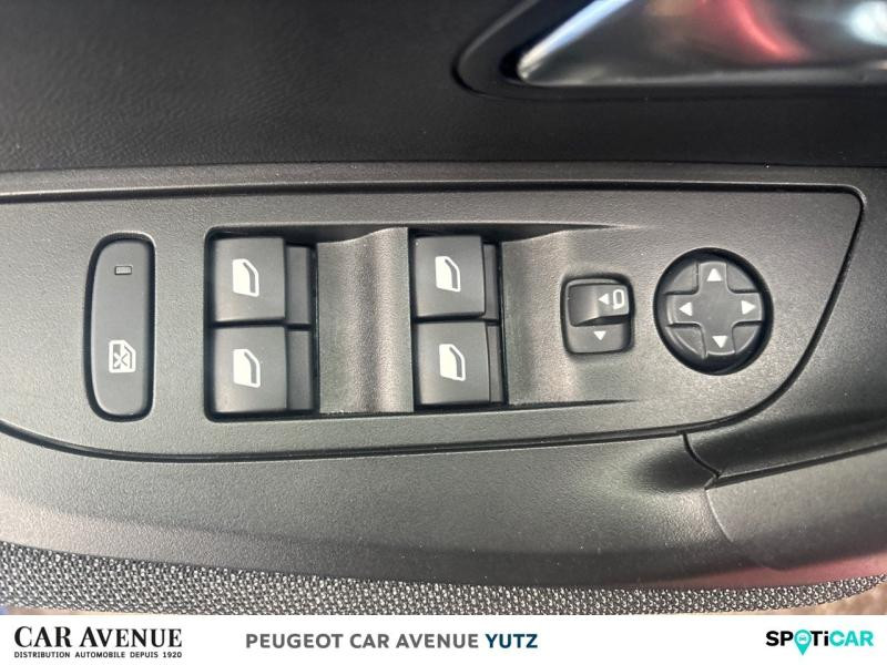 Occasion PEUGEOT 2008 1.2 PureTech 130ch S&S Style EAT8 2021 Rouge Elixir (S) 18990 € à Yutz