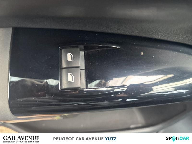 Occasion CITROEN C4 Cactus PureTech 130ch S&S Shine E6.d-TEMP 2019 Emeraude Blue (N) 10990 € à Yutz