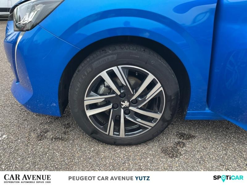 Used PEUGEOT 208 1.2 PureTech 100ch S&S Allure EAT8 2024 Bleu Vertigo (V) € 19890 in Yutz