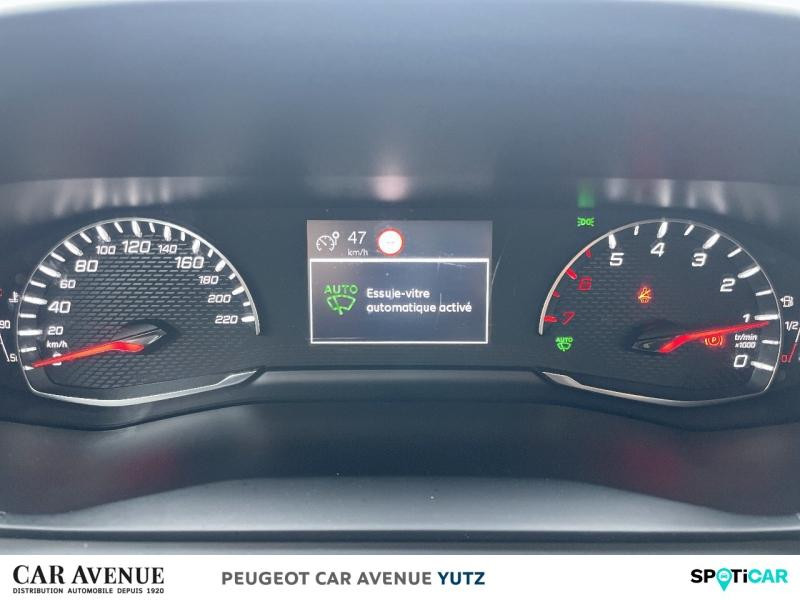 Occasion PEUGEOT 2008 1.2 PureTech 100ch S&S Active Business 2020 Blanc banquise (O) 12290 € à Yutz