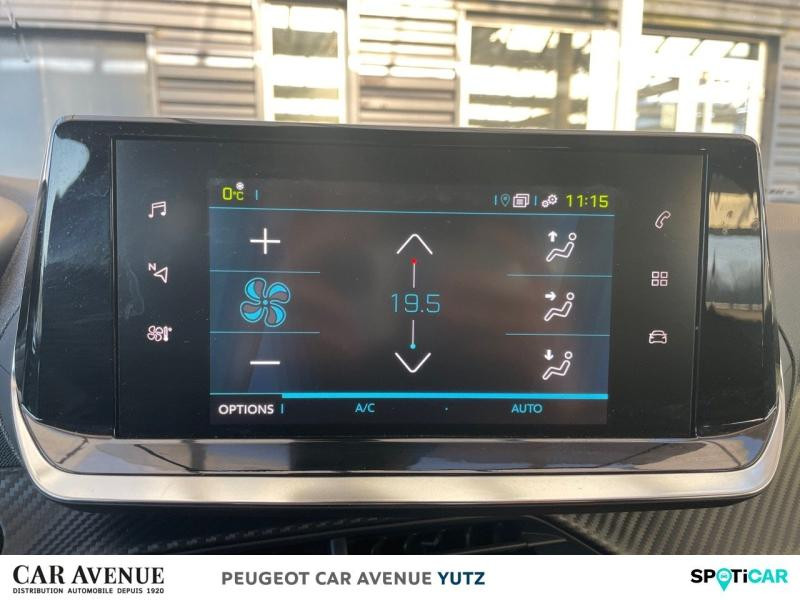 Occasion PEUGEOT 2008 e-2008 136ch Style 2022 Rouge Elixir (S) 17490 € à Yutz