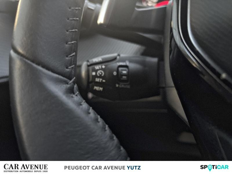 Occasion PEUGEOT 208 1.2 PureTech 100ch S&S Style EAT8 2021 Jaune 14690 € à Yutz