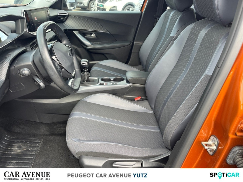 Used PEUGEOT 2008 1.2 PureTech 100ch S&S Allure 2020 Orange € 12490 in Yutz