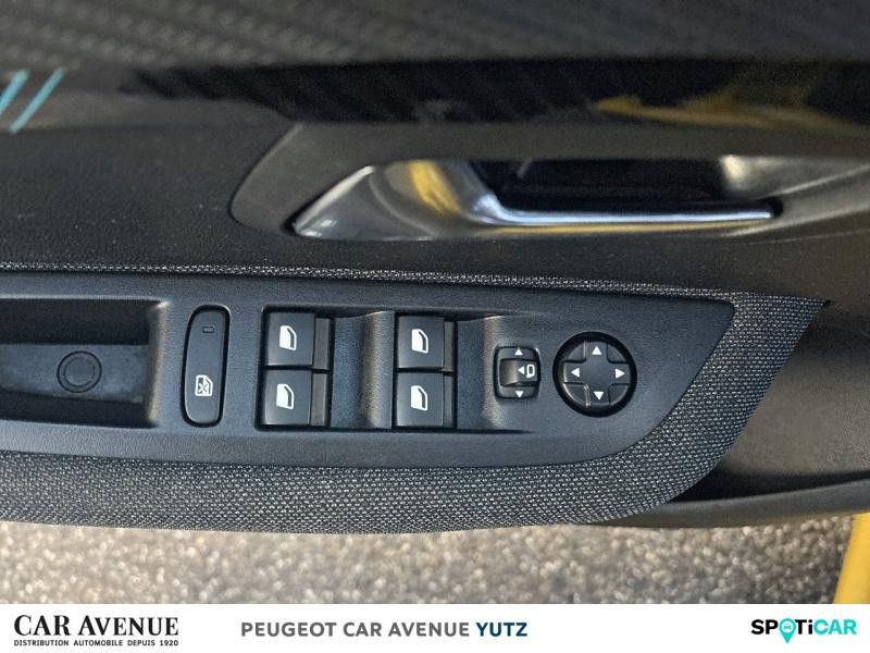 Occasion PEUGEOT 208 1.2 PureTech 100ch S&S Style EAT8 2021 Jaune 14690 € à Yutz