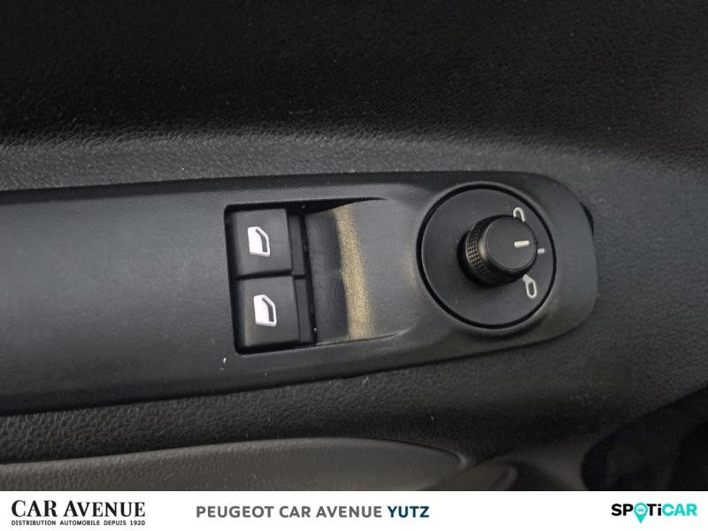 Occasion PEUGEOT Rifter 1.2 PureTech 110ch S&S Long Active 2020 Blanc 15490 € à Yutz