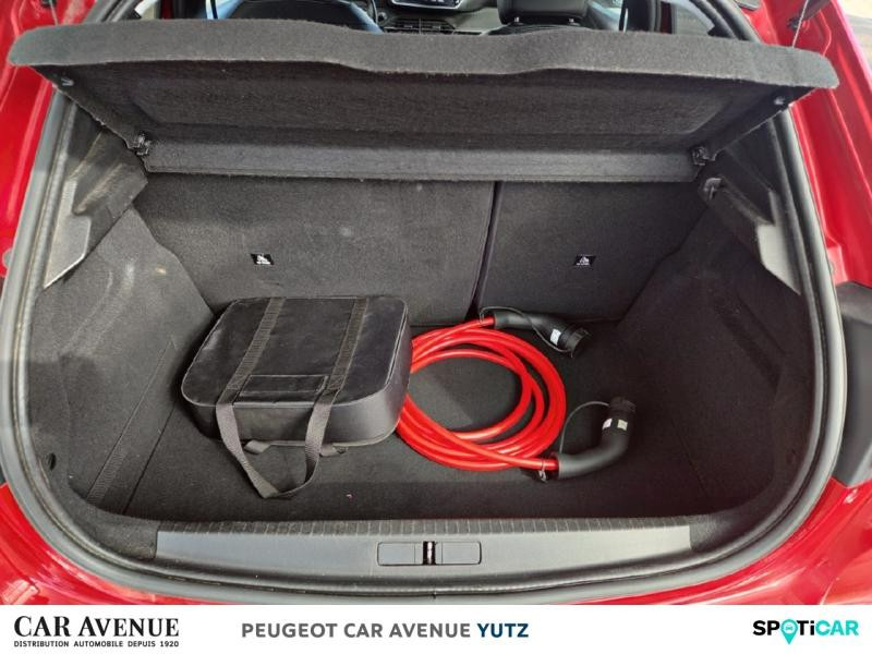 Occasion PEUGEOT 208 e-208 136ch Allure 2021 Rouge Elixir (V) 15690 € à Yutz