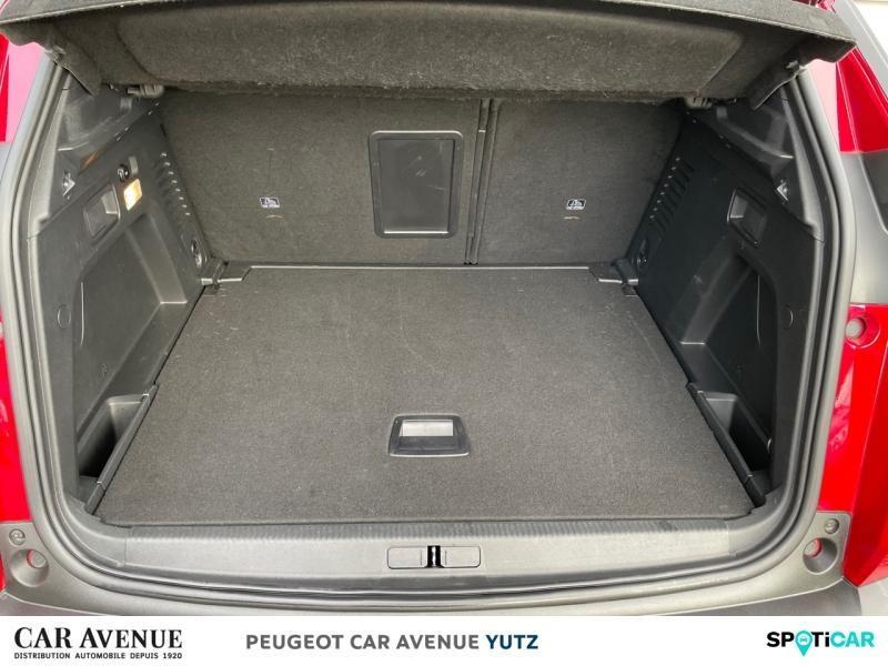 Used PEUGEOT 3008 1.2 PureTech 130ch S&S Allure Pack 2021 Rouge Ultimate (V) € 19490 in Yutz