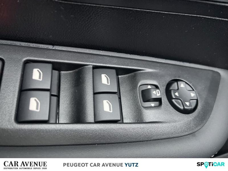 Used PEUGEOT 208 1.2 100ch S&S Allure 2024 Rouge Elixir (V) € 17990 in Yutz