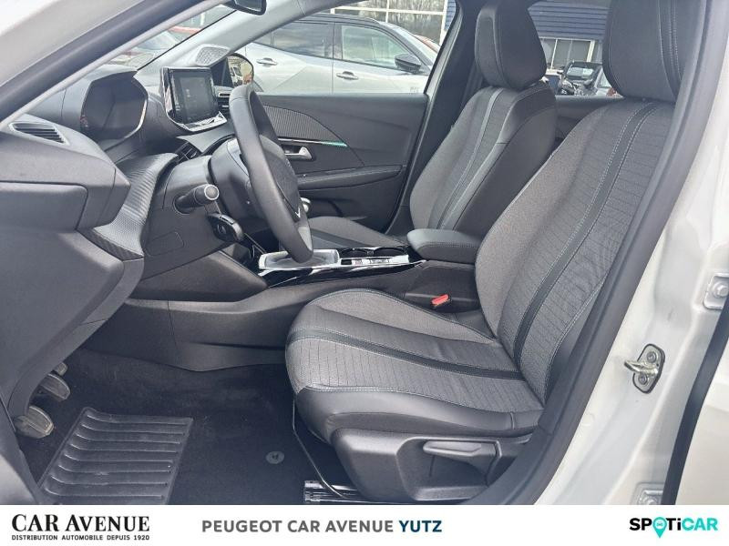 Used PEUGEOT 208 1.2 PureTech 100ch S&S Allure 2021 Blanc Banquise € 14490 in Yutz
