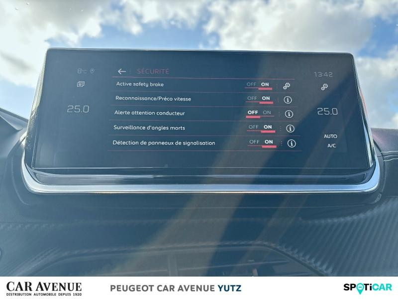 Used PEUGEOT 2008 1.2 PureTech 130ch S&S GT Line 124g 2020 Bleu Vertigo (S) € 16990 in Yutz