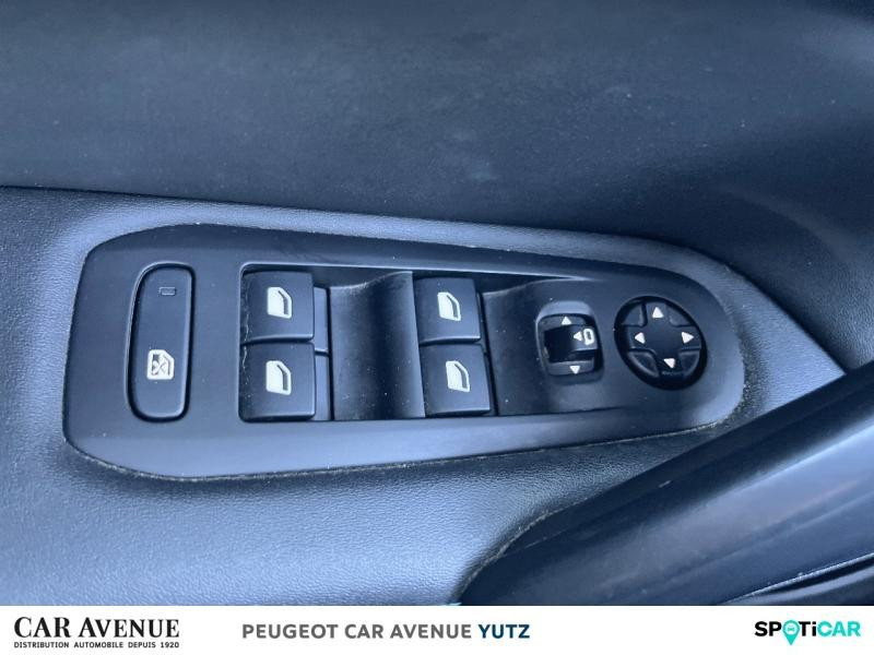 Used PEUGEOT 308 1.2 PureTech 130ch E6.3 S&S Tech Edition 2020 Noir Perla Nera € 12990 in Yutz