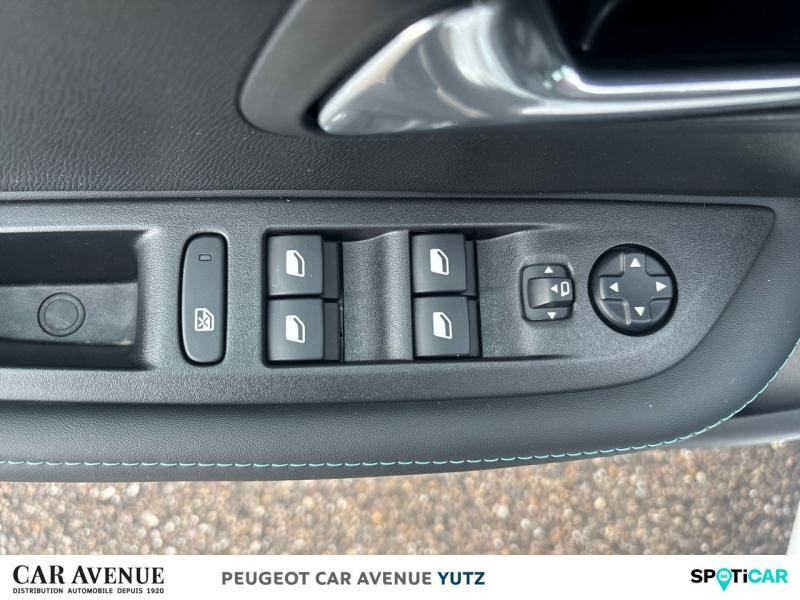 Used PEUGEOT 208 1.2 PureTech 100ch S&S Allure 2021 Blanc Banquise € 14490 in Yutz