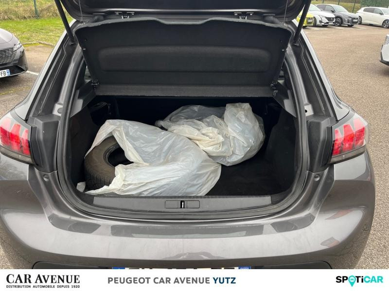 Used PEUGEOT 208 Affaire 1.2 PureTech 75ch S&S Premium 2 Places 2020 Gris Platinium métal € 8190 in Yutz