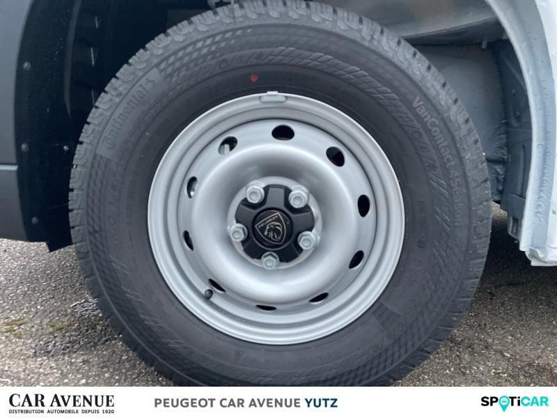 Used PEUGEOT Boxer Fg L2H2 3.3 140ch S&S Pack Premium Connect 2024 Blanc Icy € 36291 in Yutz