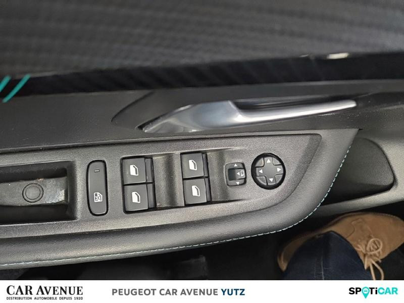 Occasion PEUGEOT 208 e-208 136ch Allure 2021 Rouge Elixir (V) 15690 € à Yutz