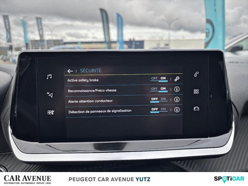 Occasion PEUGEOT 208 e-208 136ch Allure 2021 Gris Artense (M) 14290 € à Yutz