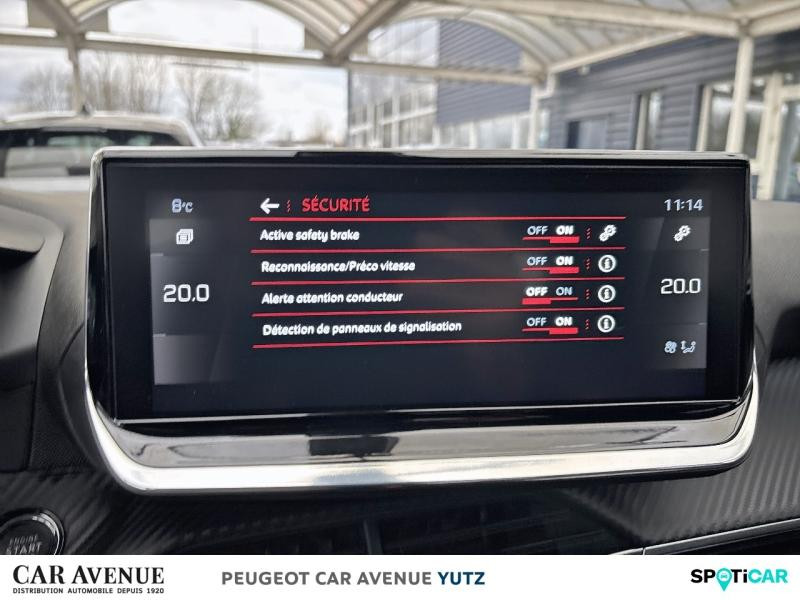 Occasion PEUGEOT 2008 1.2 PureTech 130ch S&S Allure Pack EAT8 2021 Bleu Vertigo (S) 17490 € à Yutz