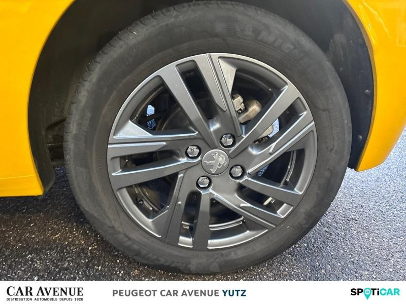 Occasion PEUGEOT 208 1.2 PureTech 100ch S&S Style EAT8 2021 Jaune 14690 € à Yutz