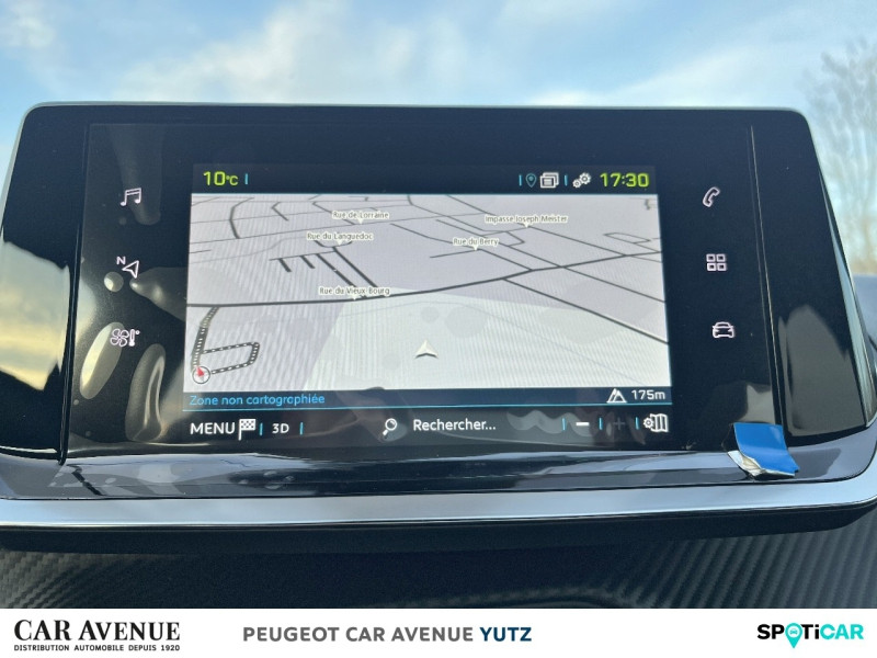 Occasion PEUGEOT 2008 e-2008 136ch Style 2023 Gris Platinium (M) 29329 € à Yutz
