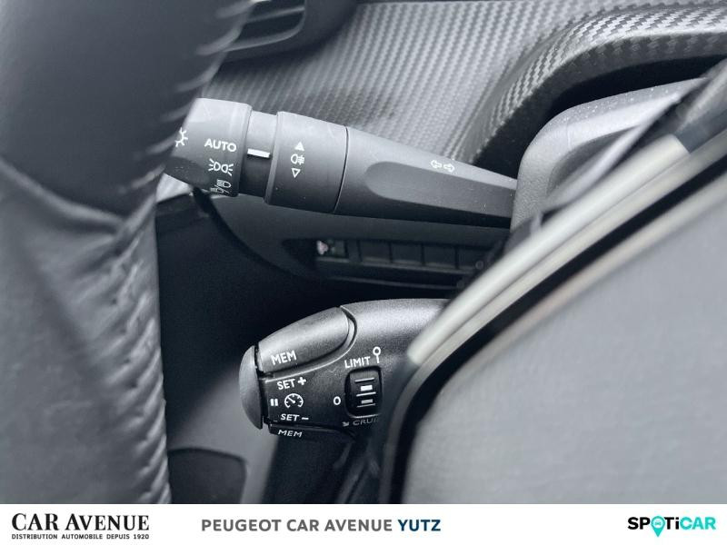 Used PEUGEOT 208 1.2 100ch S&S Allure 2024 Rouge Elixir (V) € 17990 in Yutz