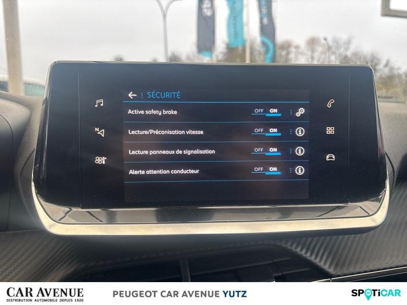 Occasion PEUGEOT 2008 1.2 PureTech 130ch S&S Style EAT8 2021 Rouge Elixir (S) 18990 € à Yutz