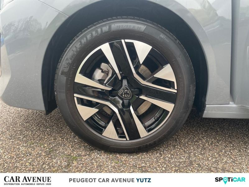Used PEUGEOT 208 1.2 PureTech 100ch S&S Allure 2024 Gris Selenium (M) € 17990 in Yutz