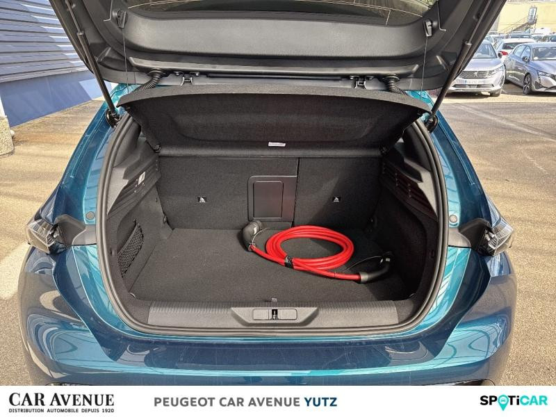 Used PEUGEOT 308 e-308 156ch batterie 54 kWh GT 2025 Bleu € 39973 in Yutz