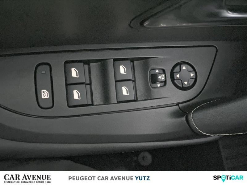 Used PEUGEOT 2008 1.2 PureTech 130ch S&S GT EAT8 2021 Noir Perla Nera (M) € 19489 in Yutz