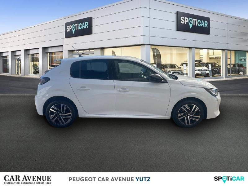 Used PEUGEOT 208 1.2 PureTech 100ch S&S Allure EAT8 2021 Blanc nacré € 13989 in Yutz
