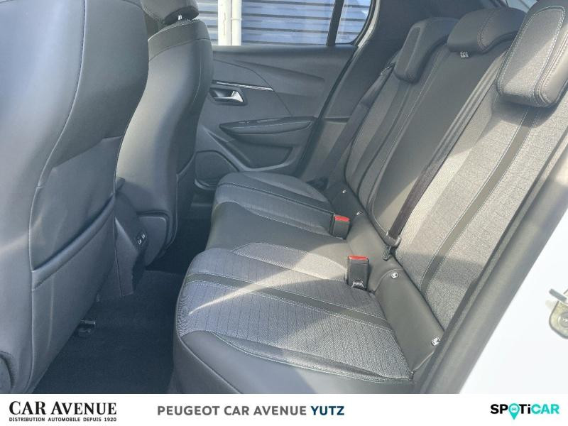 Used PEUGEOT 208 1.2 PureTech 100ch S&S Allure EAT8 2021 Blanc nacré € 13989 in Yutz