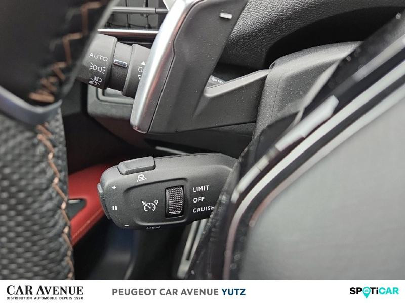 Occasion PEUGEOT 3008 HYBRID4 300ch GT Pack e-EAT8 2021 Noir Perla Nera (M) 27889 € à Yutz
