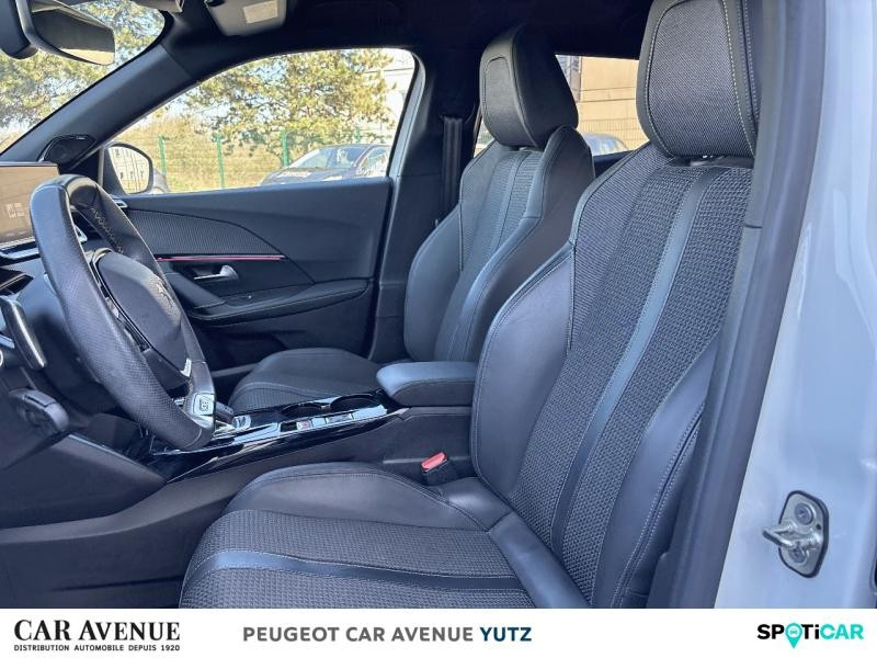 Used PEUGEOT 2008 1.5 BlueHDi 130ch S&S GT Line EAT8 7cv 2021 Blanc Nacré (N) € 17690 in Yutz