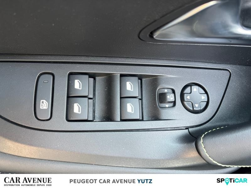 Occasion PEUGEOT 2008 e-2008 136ch GT 2022 Gris Artense (M) 19490 € à Yutz