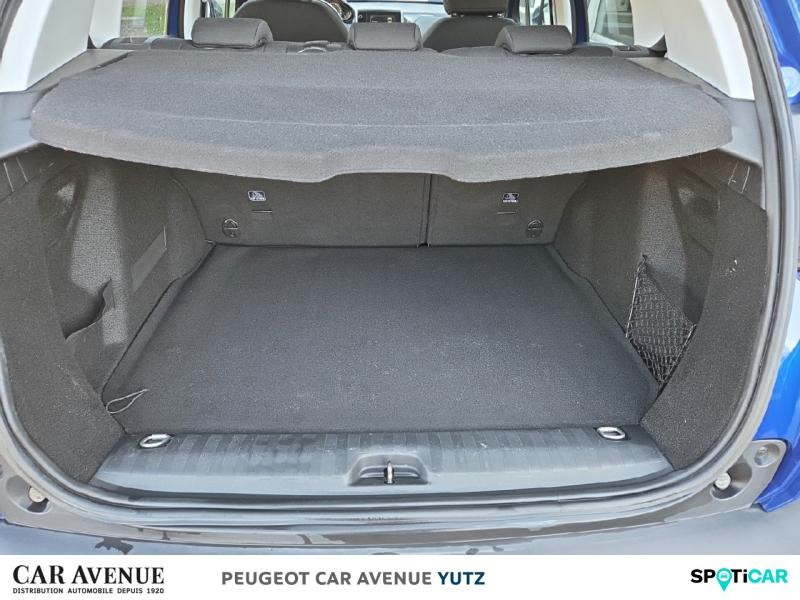 Occasion PEUGEOT 2008 1.2 PureTech 110ch E6.c Signature S&S 5cv 2019 Bleu Quasar 9790 € à Yutz