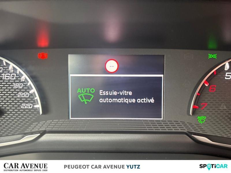 Occasion PEUGEOT 208 1.2 PureTech 100ch S&S Allure 2021 Blanc Banquise 13490 € à Yutz