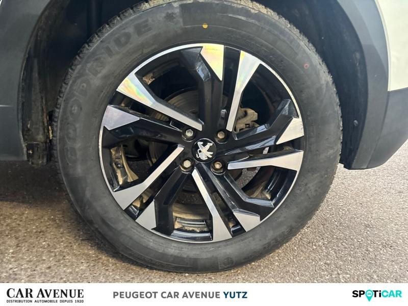 Occasion PEUGEOT 2008 e-2008 136ch Allure 2020 Blanc Nacré (N) 13990 € à Yutz