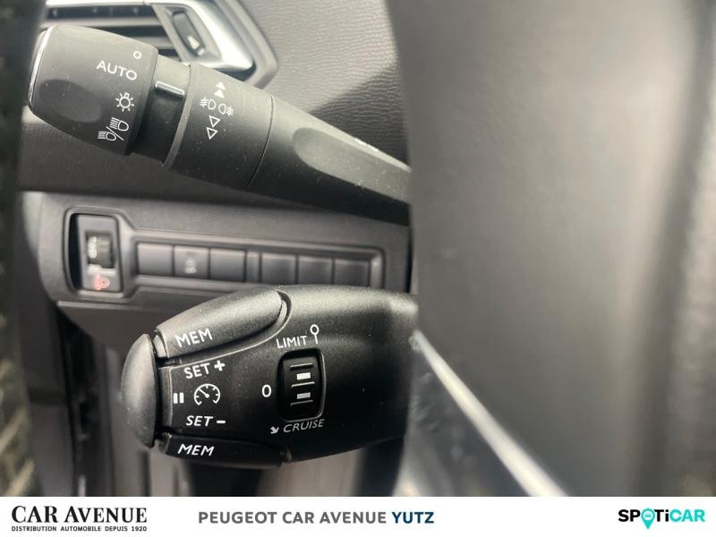 Occasion PEUGEOT 308 1.2 PureTech 110ch S&S Style 2021 Gris Artense 12490 € à Yutz