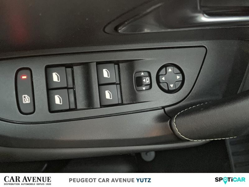Occasion PEUGEOT 2008 1.2 PureTech 130ch S&S GT EAT8 2020 Bleu Vertigo (S) 16990 € à Yutz