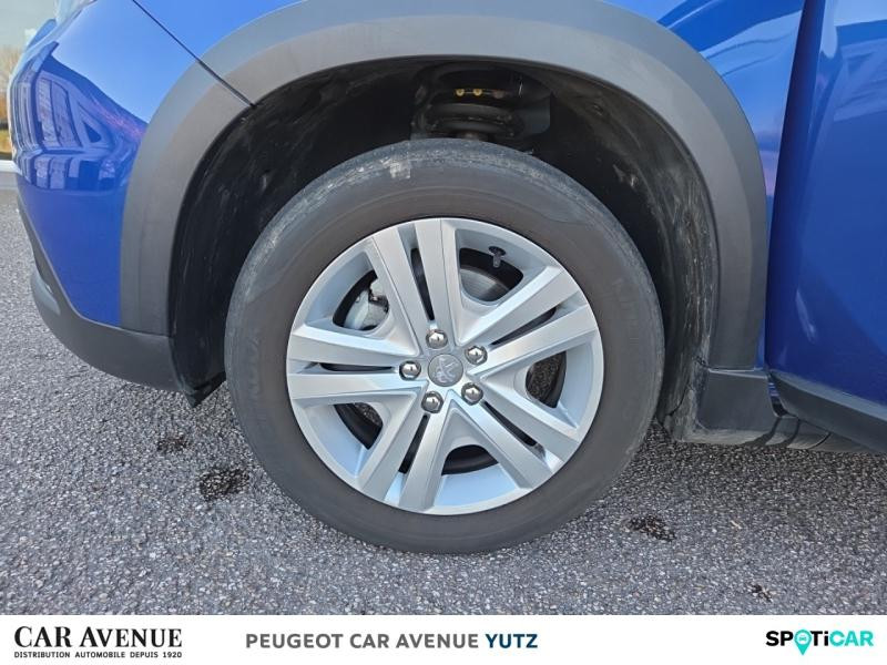 Occasion PEUGEOT 2008 1.2 PureTech 110ch E6.c Signature S&S 5cv 2019 Bleu Quasar 9790 € à Yutz