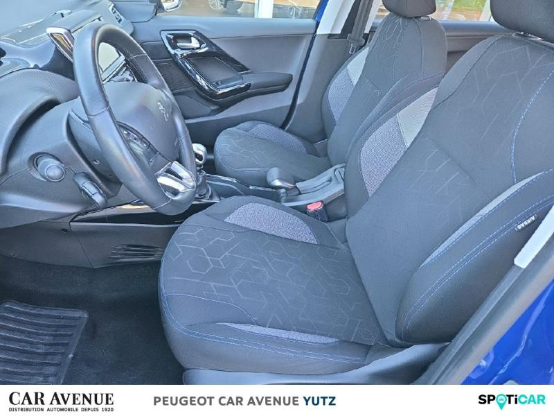 Occasion PEUGEOT 2008 1.2 PureTech 110ch E6.c Signature S&S 5cv 2019 Bleu Quasar 9790 € à Yutz