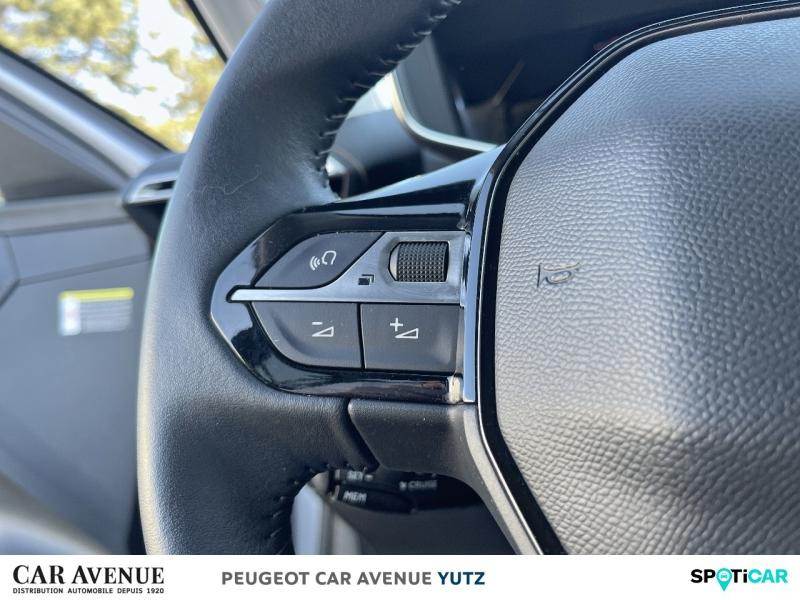 Occasion PEUGEOT 208 e-208 136ch Allure Pack 2021 Gris Artense (M) 14990 € à Yutz