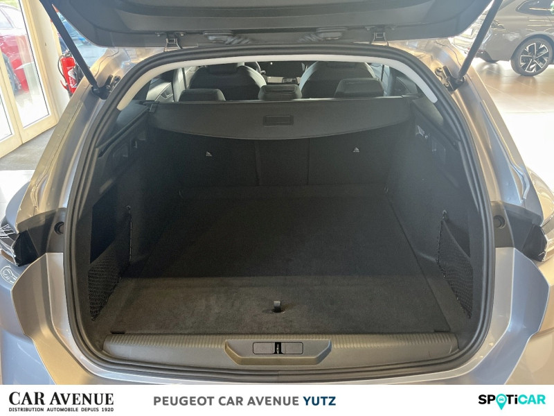 Occasion PEUGEOT 308 SW e-308 156ch Allure 2024 Gris Artense (M) 35964 € à Yutz