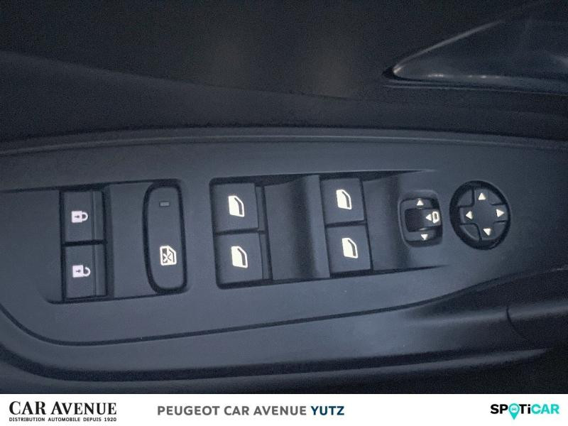 Occasion PEUGEOT 308 1.2 PureTech 130ch S&S Allure Pack EAT8 2024 Vert 22490 € à Yutz