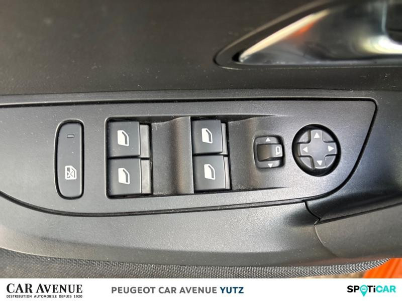 Occasion PEUGEOT 2008 1.2 PureTech 130ch S&S Active Pack EAT8 2020 Orange 15490 € à Yutz