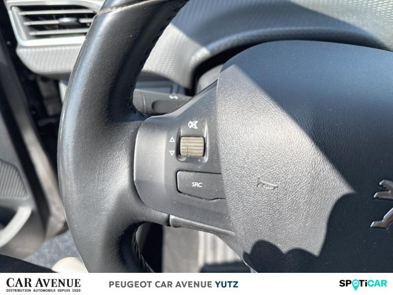 Occasion PEUGEOT 208 1.5 BlueHDi 100ch E6.c Signature BVM5 86g 5p 2019 Gris Artense 10190 € à Yutz
