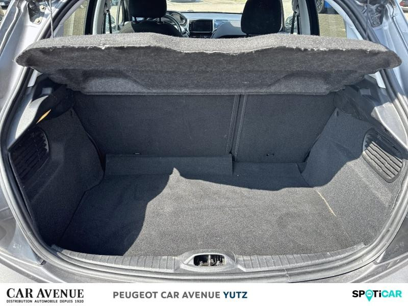Occasion PEUGEOT 208 1.5 BlueHDi 100ch E6.c Signature BVM5 86g 5p 2019 Gris Artense 10190 € à Yutz