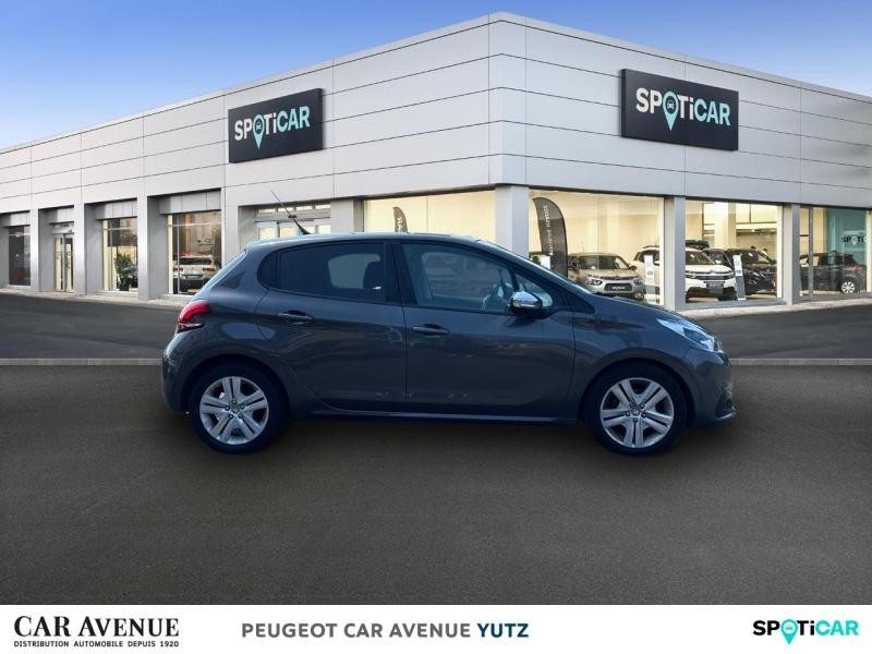 Occasion PEUGEOT 208 1.5 BlueHDi 100ch E6.c Signature BVM5 86g 5p 2019 Gris Artense 10190 € à Yutz
